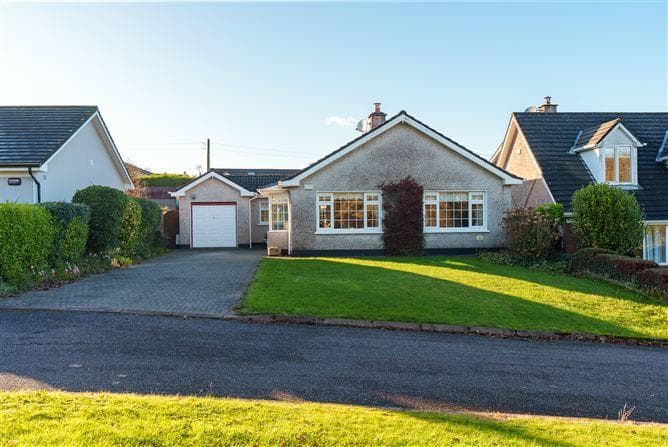 5 The View, Broadale, Rochestown, Cork