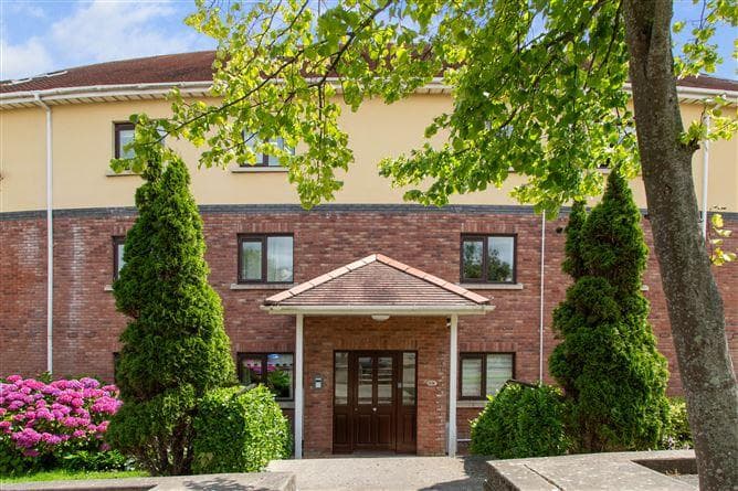 9, Charlesland Crescent, Co. Wicklow
