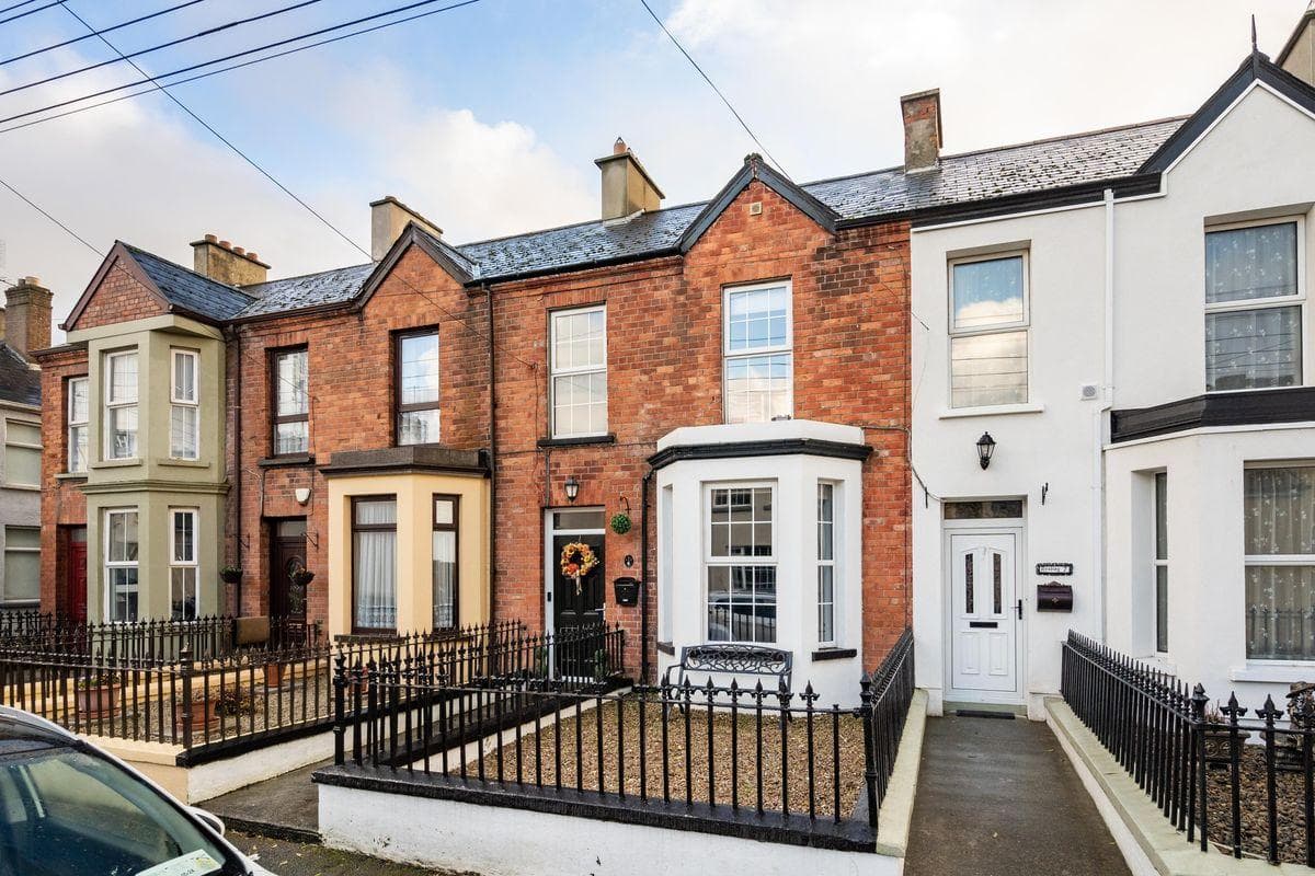 6 Castle Avenue, Buncrana, Co. Donegal, F93P3C6