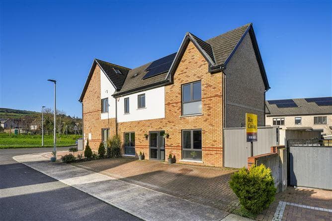 16, Elder Heath Crescent, Dublin 24