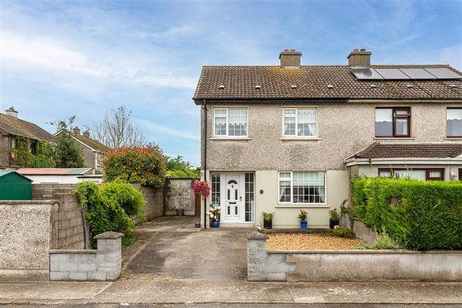19, Blackwater Heights, Co. Meath
