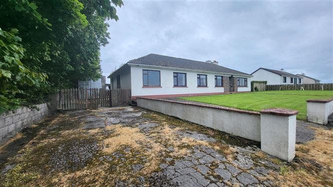Cloonadervally, Enniscrone, Sligo