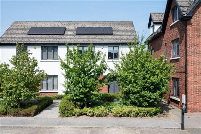71, Drynam Avenue, Co. Dublin