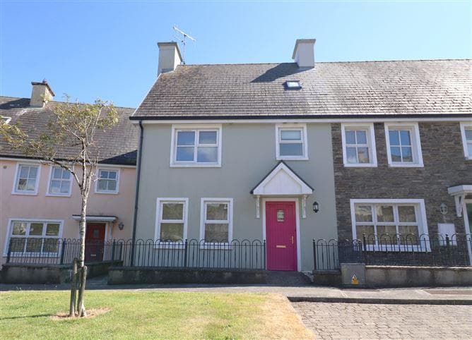 22 The Lawn, Castletownshend,   West Cork