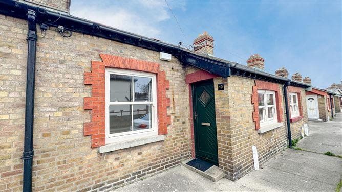 19, Carysfort Villas Carysfort Road, Co. Dublin