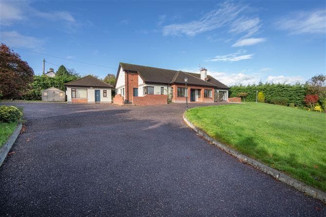 Ashgrove, O'Sheas Lane, Model Farm Road, Cork