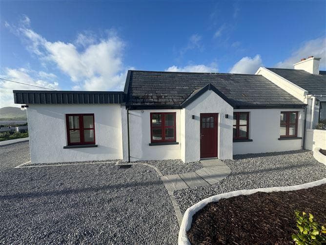 Ref 1207 - Semi Detached Cottage, Garranearagh, Caherciveen, Kerry