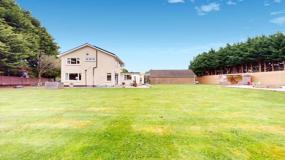 Robin Hill, Ballymana Lane, Tallaght, Dublin 24, D24E7Y8