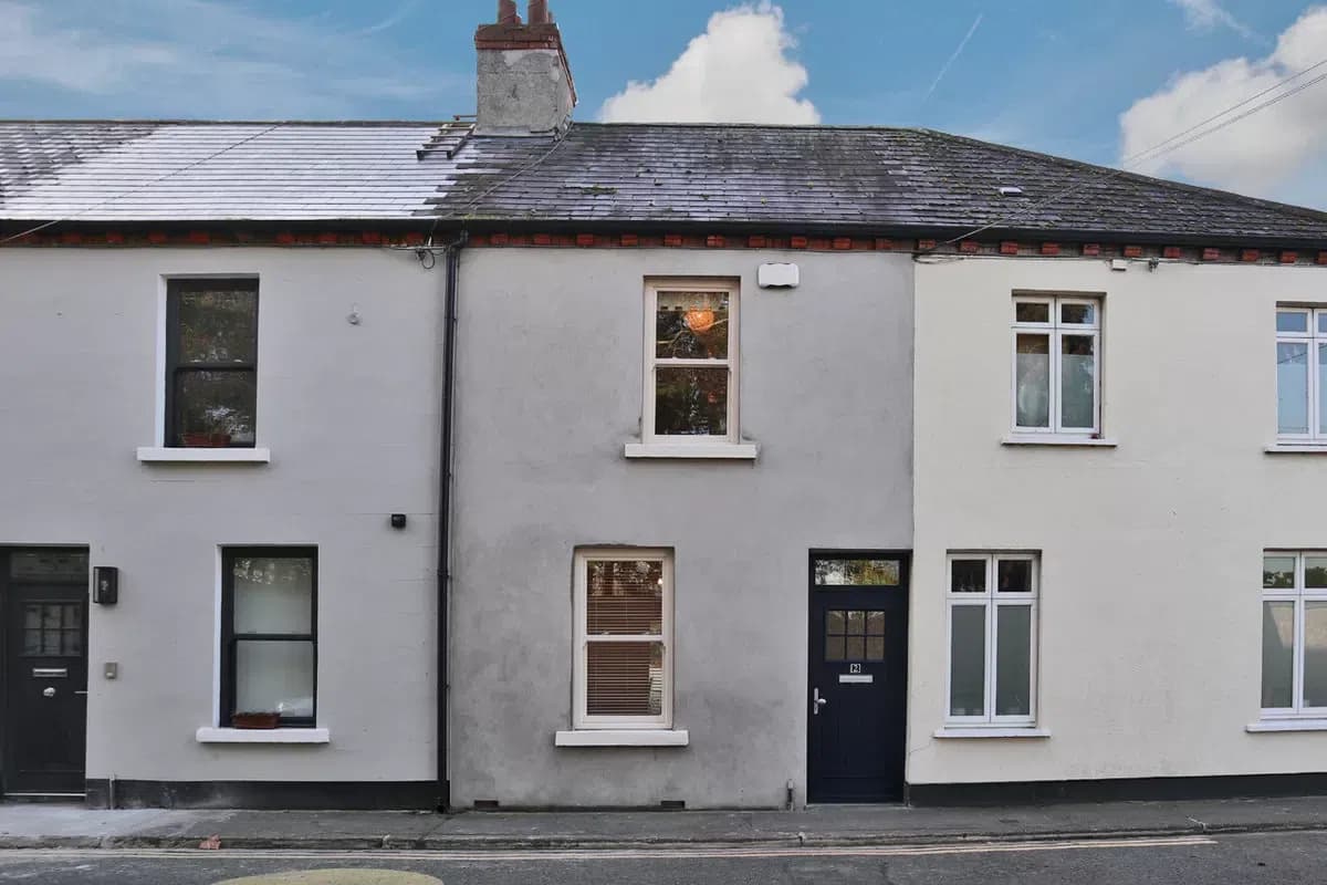 2 MILLBOURNE AVENUE, Drumcondra, Dublin 9