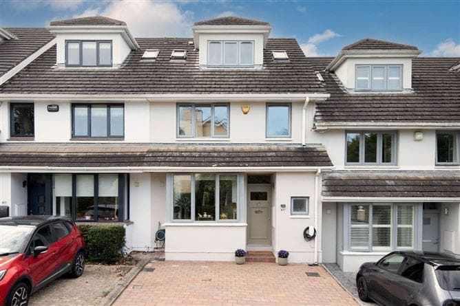 20 The Sycamores, Grove Road, Malahide, County Dublin