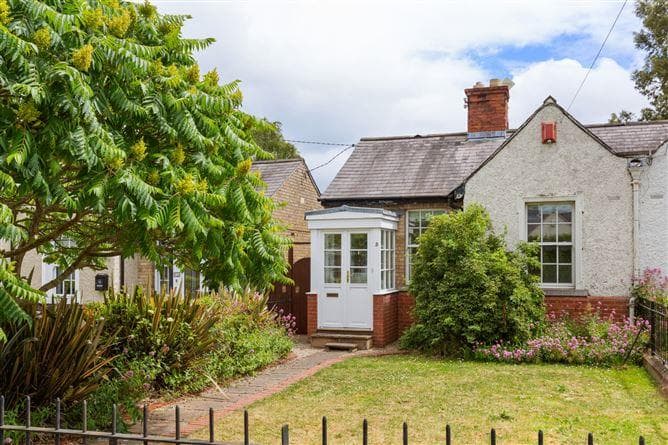 3, Beech Grove, Co. Cork