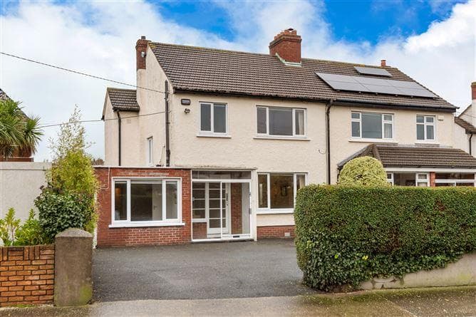 25, Woodbine Park, Co. Cork