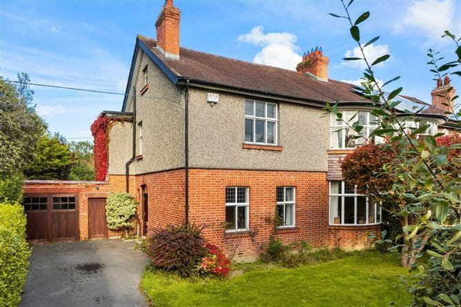 15, Rathdown Park, Co. Dublin