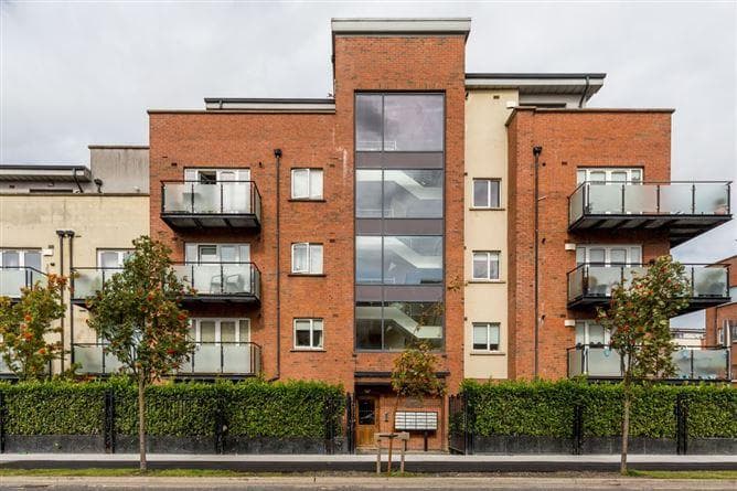 2 Mayeston Square, Finglas, Dublin 11
