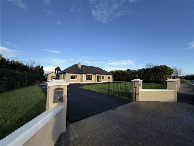 Lissaniska, Knockaderry, Newcastle West, County Limerick