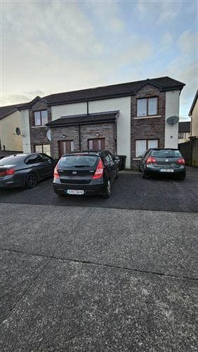 77-80 The Maples, Ballyhaunis, County Mayo