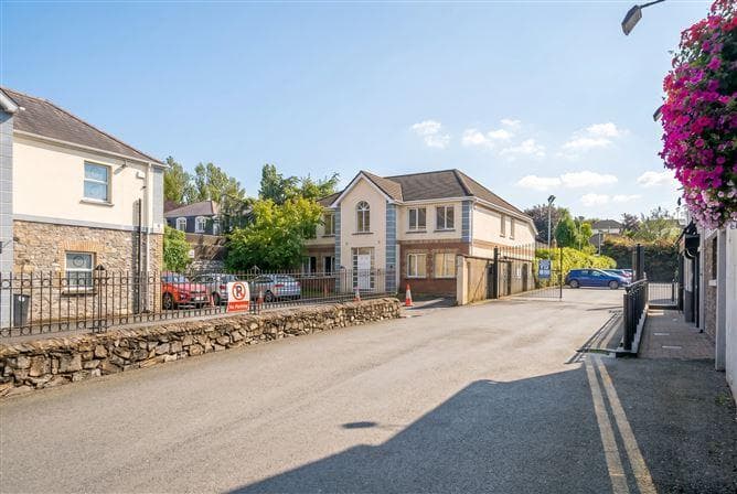 Apartment 6, Ardfield Court, Old Lucan Road, Dublin
