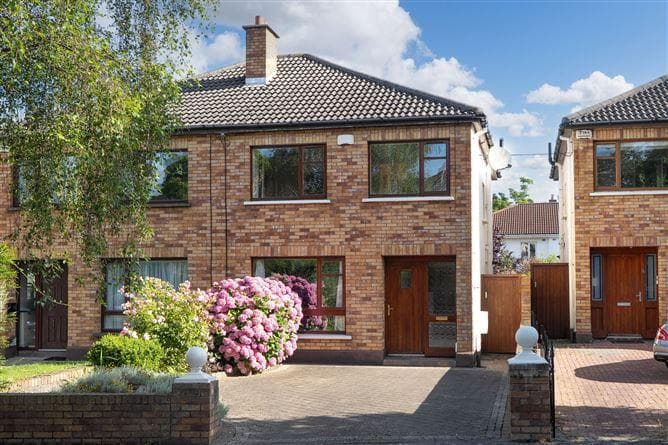 75 Roebuck Downs, Clonskeagh, Dublin 14