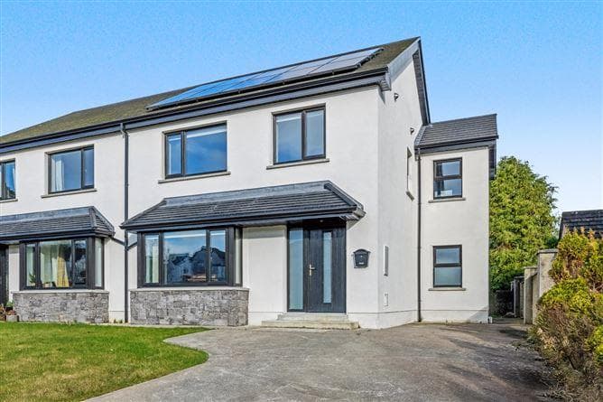 26 Rockwell, Ballina, Co. Mayo.