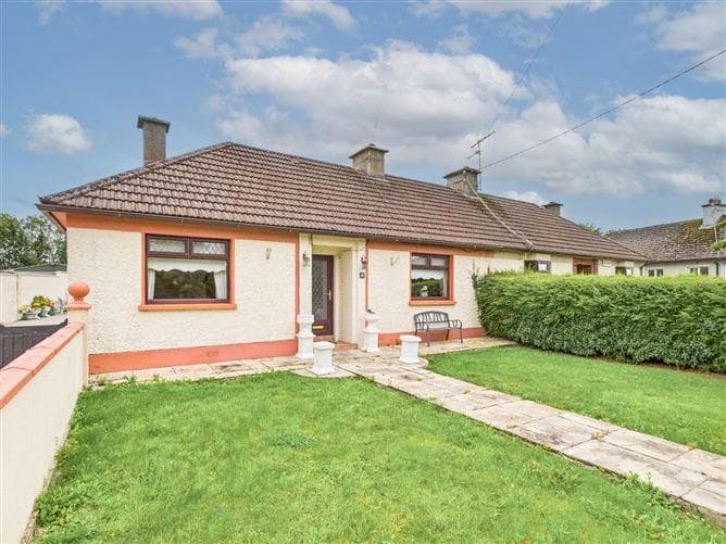 3 Kevin's Park, Littleton, Thurles, Co. Tipperary