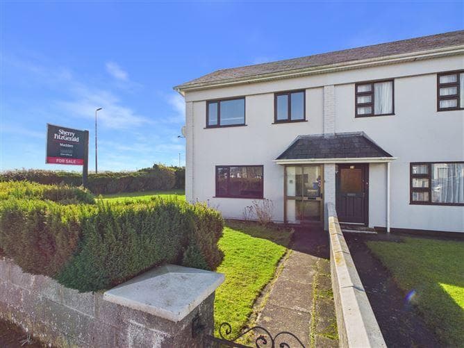 32, Coscorrig Crescent, Co. Galway