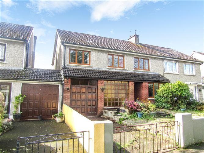70, College Park, Co. Limerick
