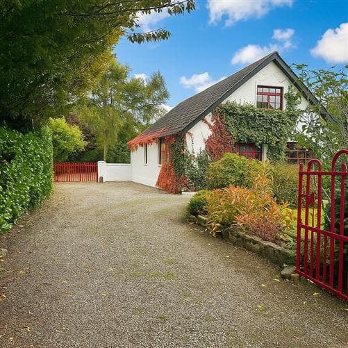 The Larches, Rathdowney Road, Johnstown, Co. Kilkenny