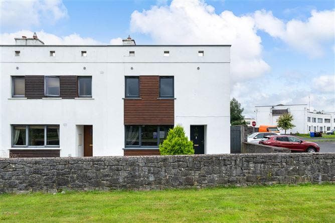 4 Corran Riada, Monksland, Athlone, County Roscommon