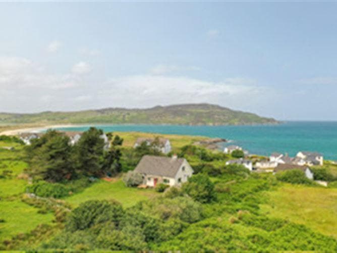 Cairn Cottage, Rinnaraw, Portnablagh, Co. Donegal