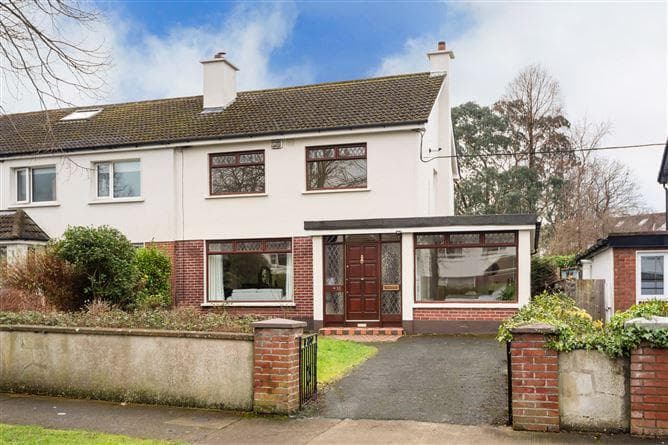 10, Pine Valley Avenue, Dublin 16