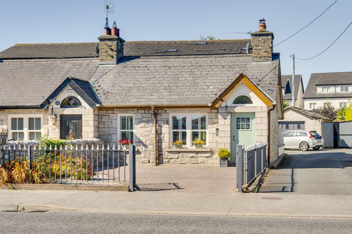 660 Ballycullen Road, Knocklyon, Ballycullen, Dublin 16