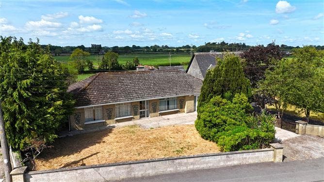 Buttevant Road, Charleville, Co. Cork