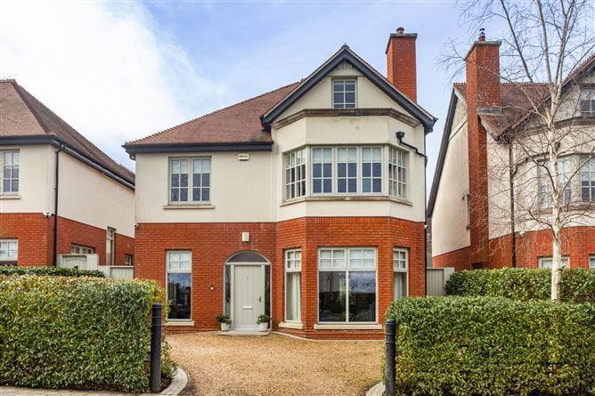 6, Claremount Claremont Road, Dublin 18