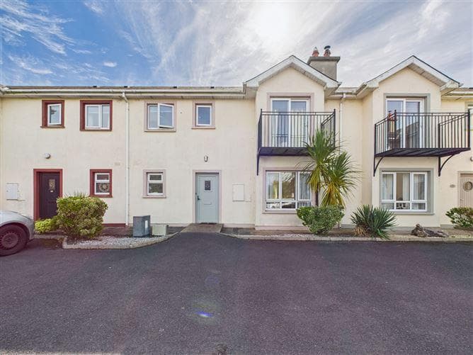 31 Seacliff, Dunmore East, Waterford