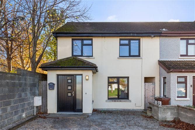 142a, Saint Maelruans Park, Dublin 24