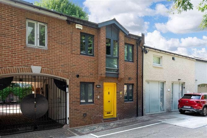 7 Stephen`s Lane, Dublin 2, County Dublin