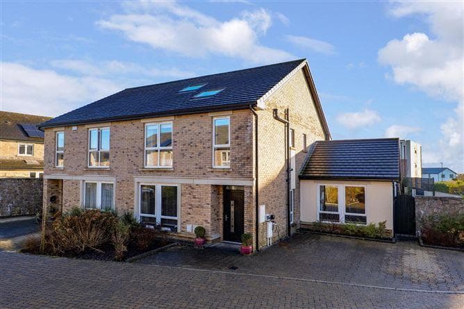 66 Reilean, Roscam, Galway