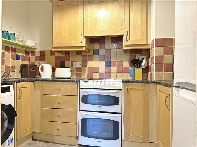 1 tolka vale, finglas rd, glasnevin dublin 11