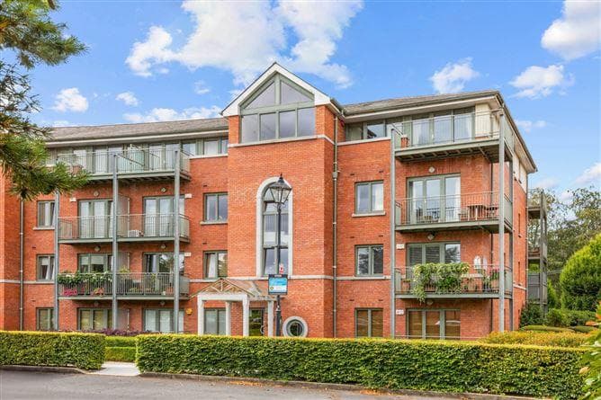 23 Cherry Lodge, Farmleigh Woods, Castleknock, Dublin 15