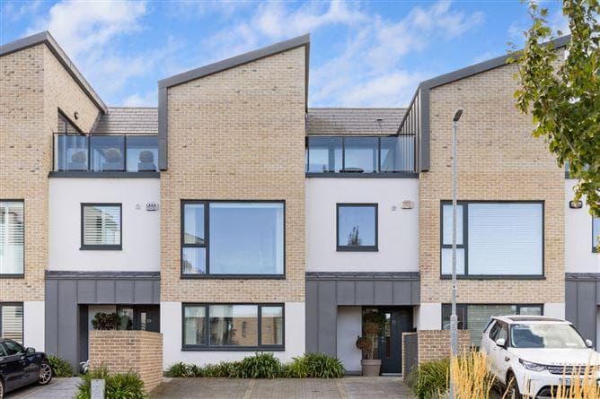 21 Westminster Wood, Foxrock, Dublin 18