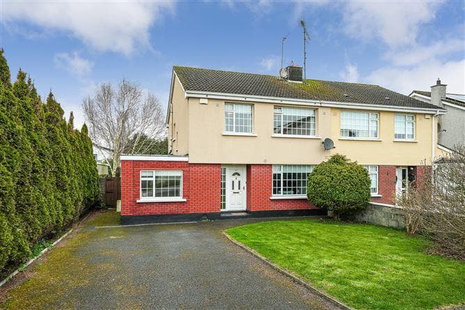 49 woodlands, navan, meath