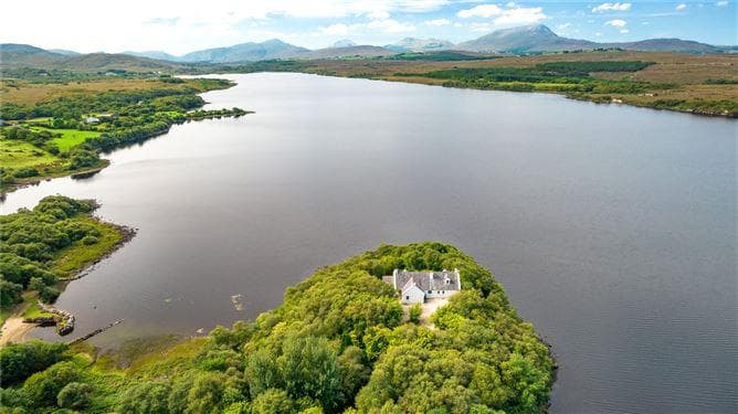 Glen Lough,Gleneraugh,Carrigart,Co Donegal,F92 X627