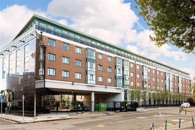 138 Adelaide Square, Whitefriar Street, Dublin 8