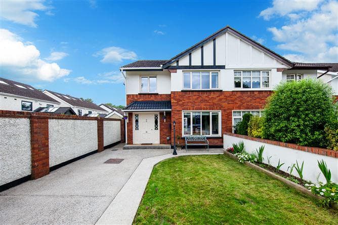 1 Luttrellstown Walk, Castleknock, Dublin 15