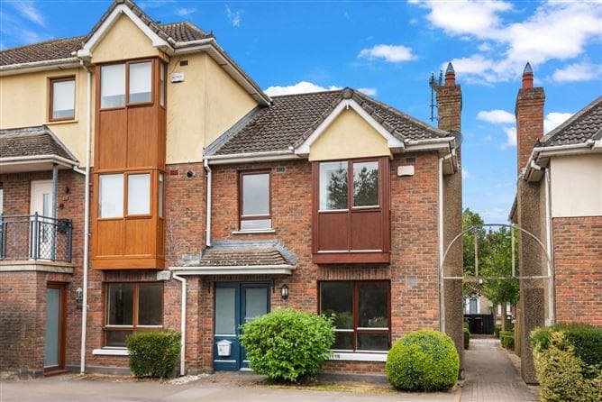 68, Ridgewood Square, Co. Dublin