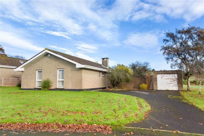 10 The Wavering, Blainroe, Co. Wicklow