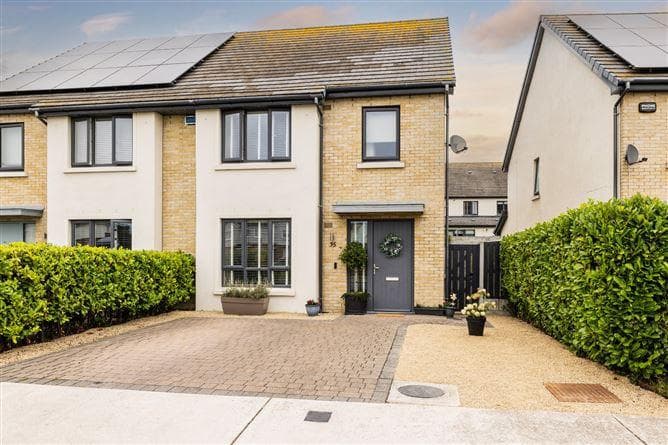 35, Knightsgate Crescent, Co. Dublin