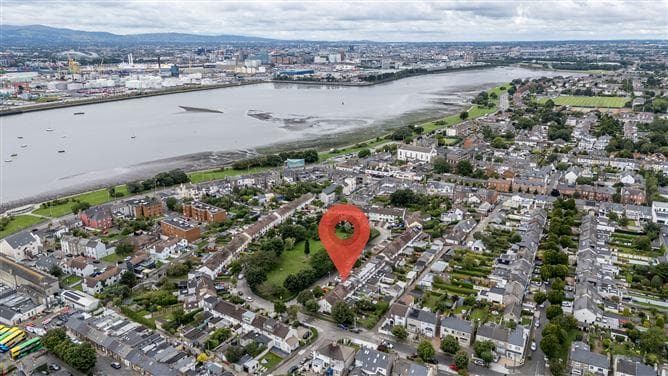 37 Clontarf Park, Clontarf, Dublin 3