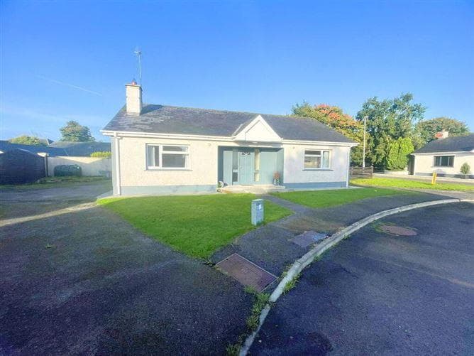 5 Convent Gardens, Elphin, Castlerea, Roscommon