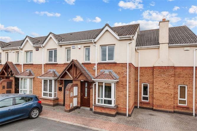 20 Burnside, Santry, Dublin 9, D09XK09